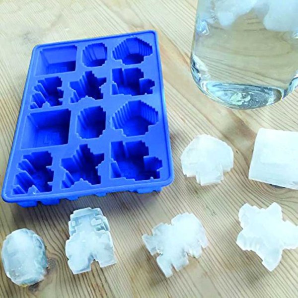 anak minum air masak