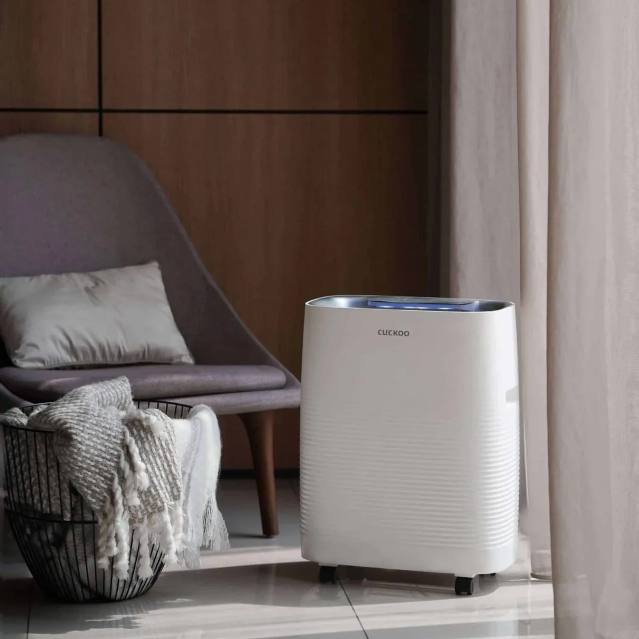 Real photo of CUCKOO C+ Humidifier air purifier in a customer home 12