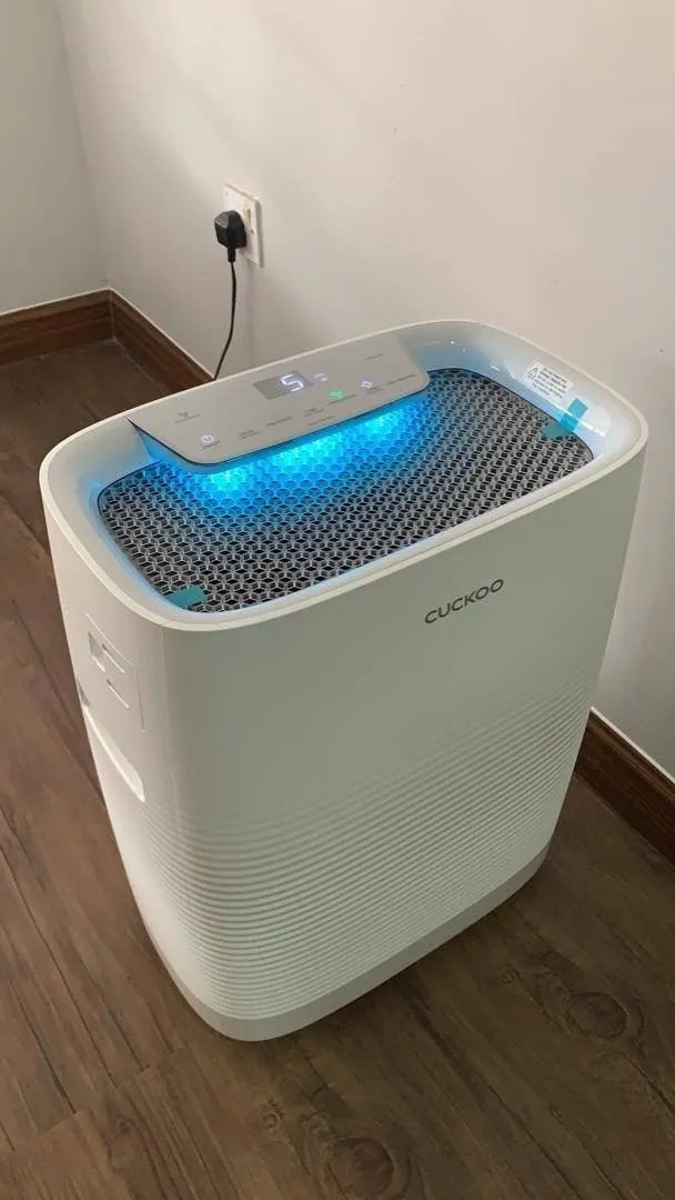 Real photo of CUCKOO C+ Humidifier air purifier in a customer home 14