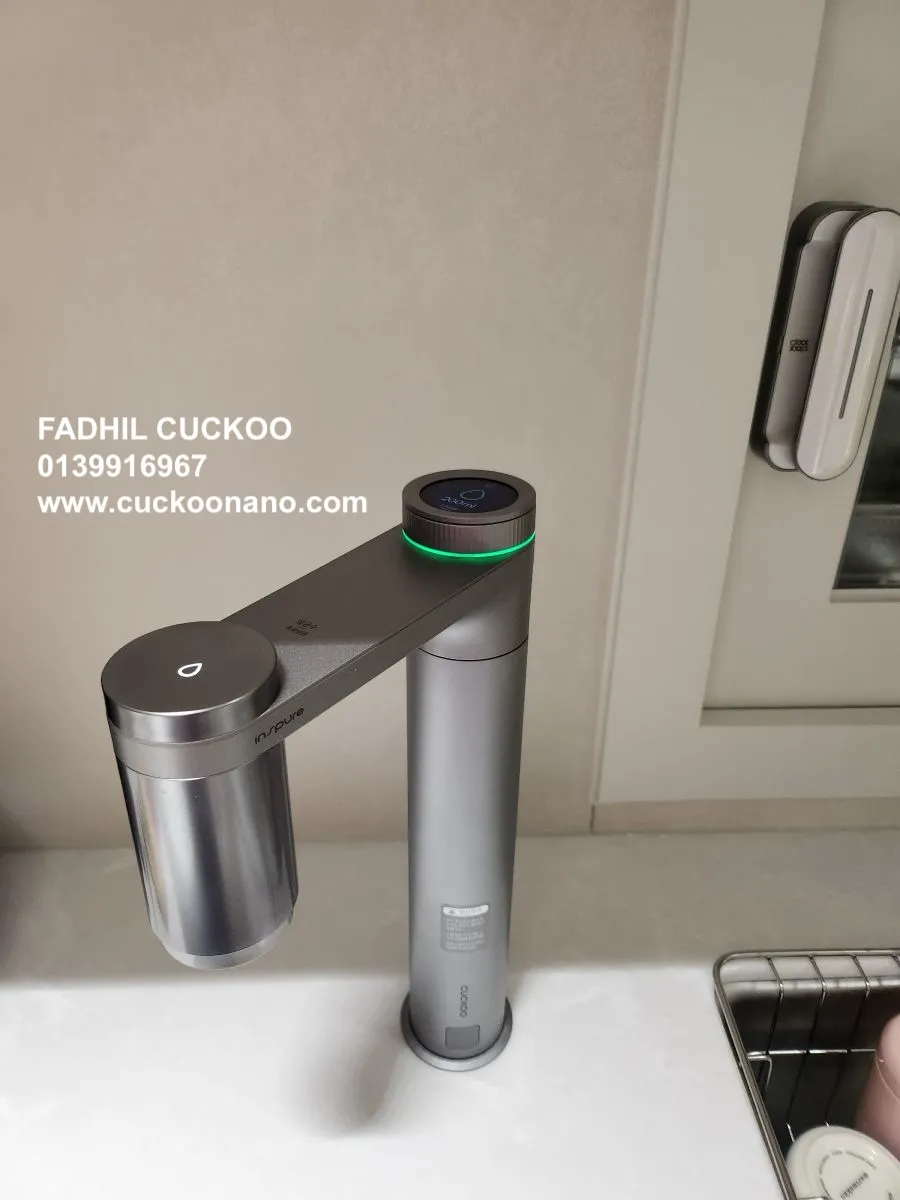 Real CUCKOO ACE under sink water purifier faucet installation in a customer kitchen 1